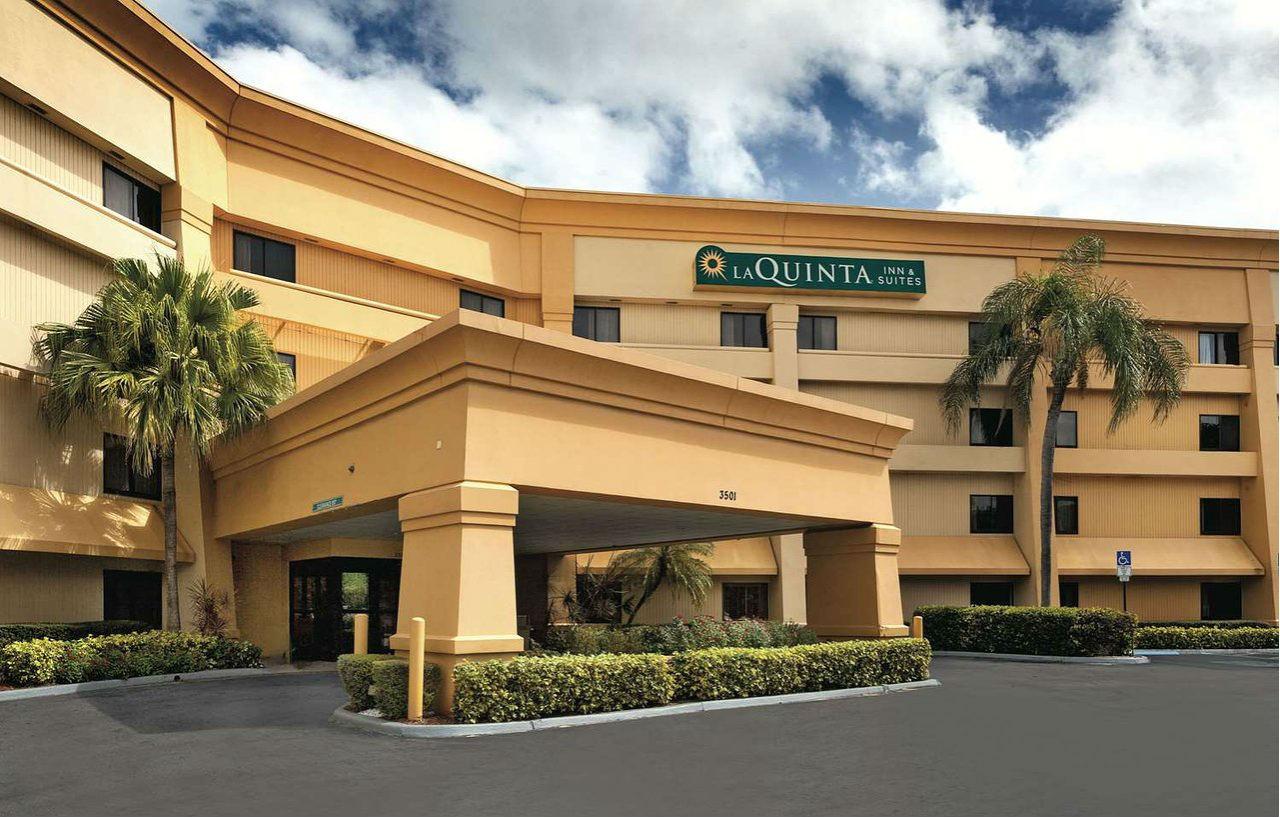 La Quinta By Wyndham Miami Airport East Hotell Exteriör bild